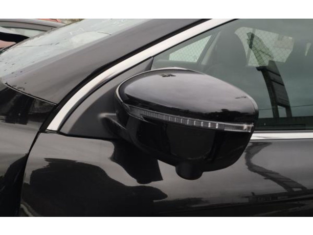 Zpětné zrcátko  levé Nissan Qashqai 2016  20805001  
