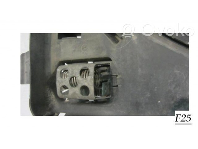 Вентилятор радиатора     8200151465, 8240257    Renault Megane II 0.0