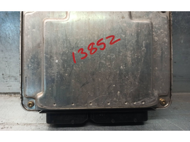 Блок управления двигателя 074906018AK, 0281010462   Volkswagen Transporter - Caravelle T4