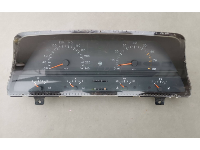 Přístrojová deska  Alfa Romeo 164 1991   