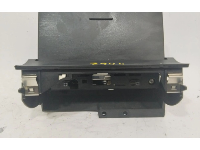Дисплей    8X0857273B   Audi A1