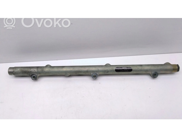 Vstřikovací lišta 0445216002, 000682   BMW 5 E39  pro naftový motor 2.5  