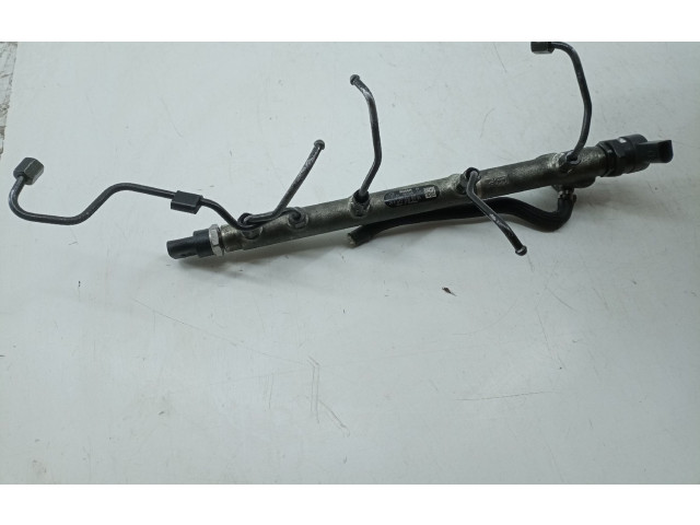 Vstřikovací lišta A6110700395, 0445214038   Mercedes-Benz C W203     