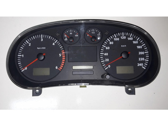 Přístrojová deska  Seat Toledo II (1M) 2003 W01M0920820E  