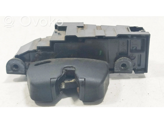 замок багажника 9671153780    Citroen C5 2008-2016 года