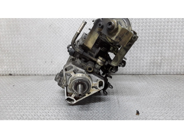 Vstřikovací čerpadlo 1670075J01, 1046402610   Nissan Primera  pro naftový motor 2.0  