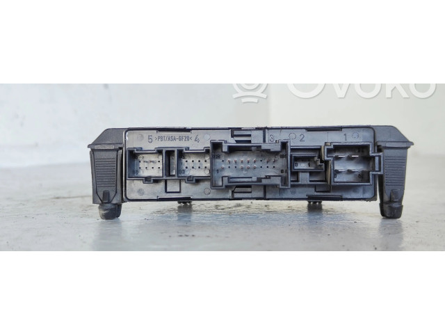 Řídící jednotka 2038206526   Mercedes-Benz C AMG W203 2001
