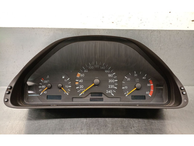 Přístrojová deska  Mercedes-Benz E W210 1999 2105401448, A2105401448  