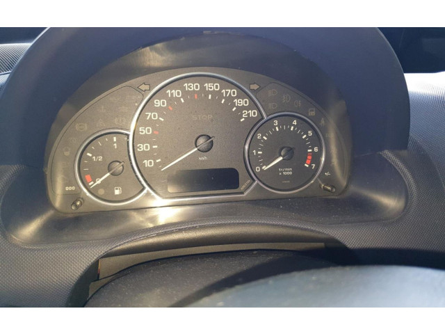 Přístrojová deska  Peugeot 207 CC 2005   