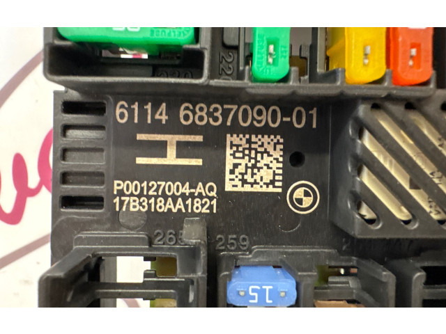 Блок предохранителей 6837090, P00127004AQ   BMW 5 G30 G31    
