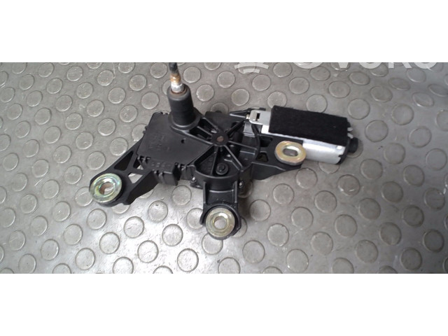 Моторчик заднего дворника 6X0955711D, 6X0955711F    Volkswagen Lupo