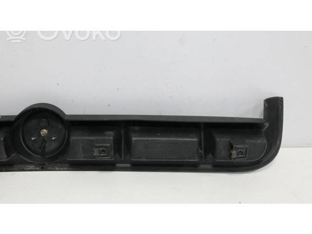 Передняя решётка Fiat Doblo 2000-2009 года 735268388      