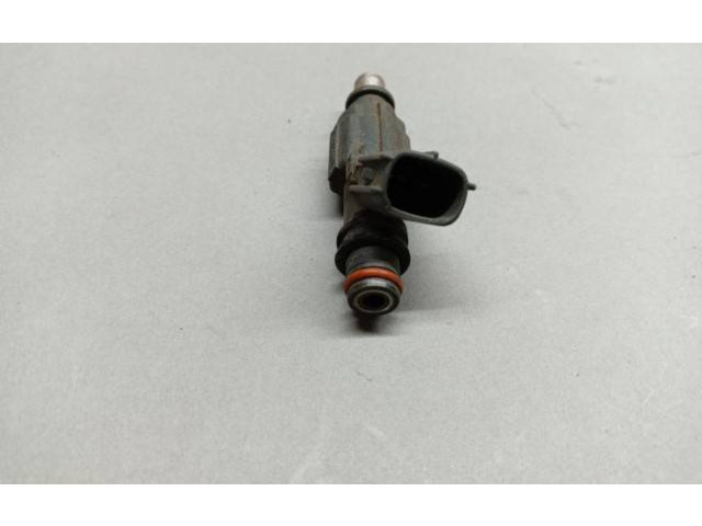 Vstřikovač 232500D030   Toyota Corolla E140 E150     