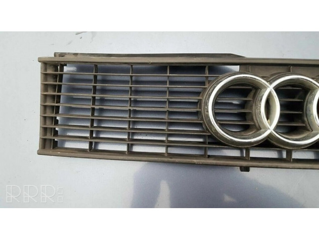 Передняя решётка Audi 80 90 B3 1986-1991 года 893853655      