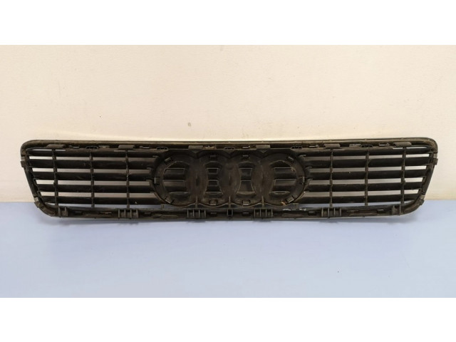 Передняя решётка Audi A4 S4 B5 8D 1994-1999 года 8D0853651E      