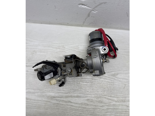 Блок предохранителей 45250-05591, 67271535   Toyota Avensis T270    