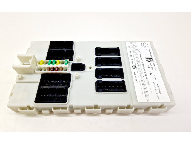 Блок комфорта 8796098, 2611139385   BMW i3   