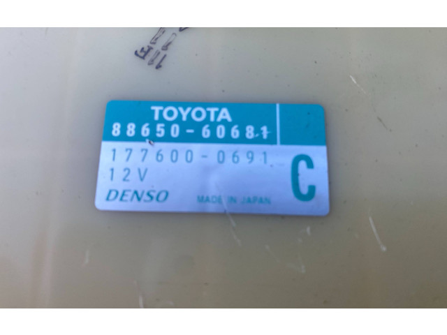 Řídící jednotka 8865060681, 1776000691   Toyota Land Cruiser (J120) 2008