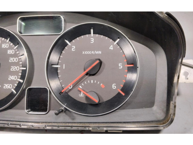 Přístrojová deska  Volvo C70 2010 69199470T  