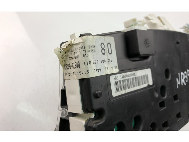 Přístrojová deska  Toyota Corolla E120 E130 2003 8380002800  