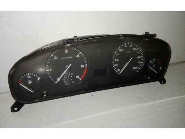 Přístrojová deska  Peugeot 406  9644232180  