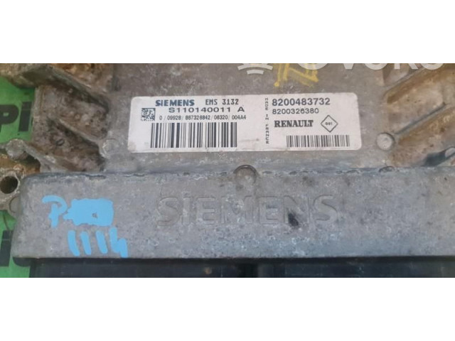 Блок управления двигателем Блок управления 8200483732, S110140011A   Renault Logan I
