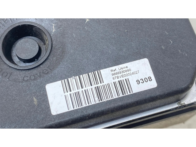 Jednotka ABS 0265230883, 9664532380   Peugeot 3008 I 2012