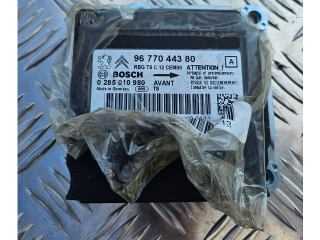 Блок подушек безопасности 9677044380, 0285010980   Peugeot 3008 I