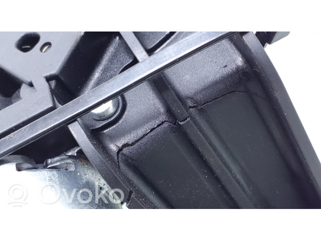 Моторчик заднего дворника 0390201597    BMW 5 E60 E61
