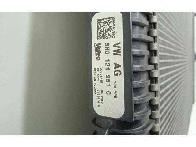 Интеркулер  5N0121251C   Volkswagen Tiguan 