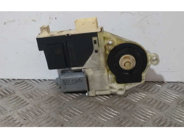 Zpětné zrcátko  Citroen C4 Aircross 2006  9647442280  