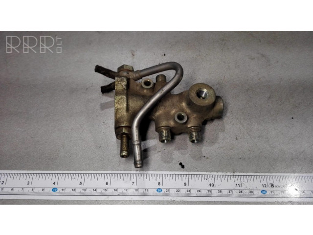 Vstřikovací lišta F00R000230, 2248322   BMW 7 E38   4.0  