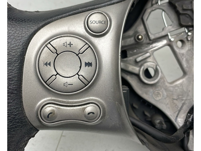 Volant Nissan Micra 2013   