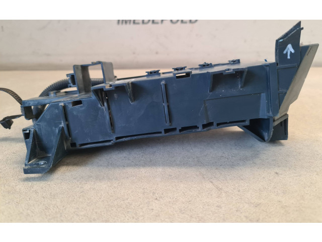  Pojistková skříňka 71541465   Nissan Patrol Y61 2001