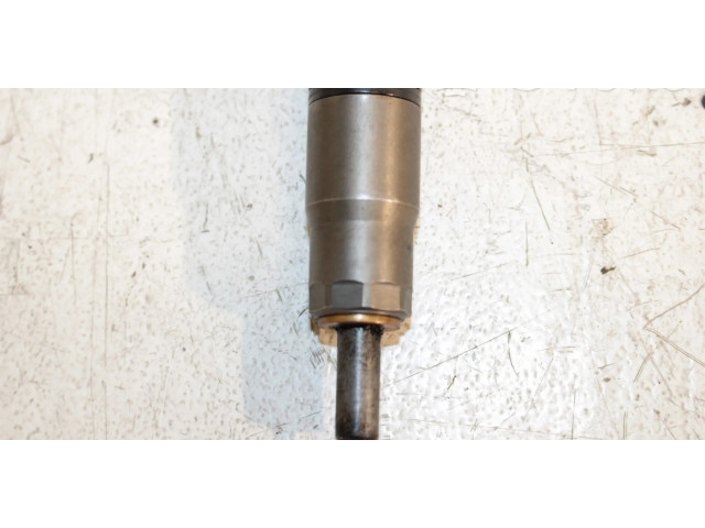 Vstřikovač 33800-2A800, 0445110411   Hyundai i40  pro naftový motor 1.7  Dyzelis