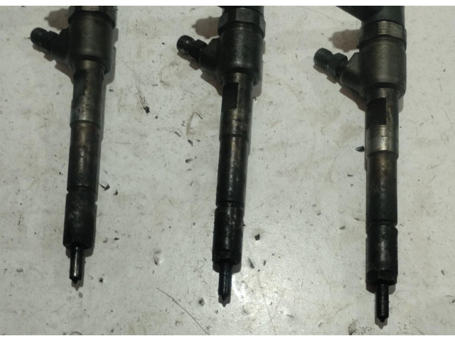 Форсунка 0445110351, 0445110351    Fiat Punto Evo   