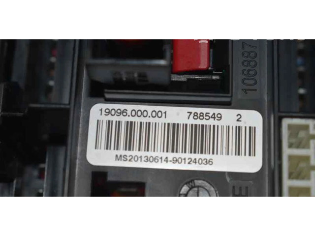Блок предохранителей 61149224866   BMW M3    