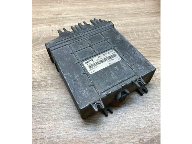 Řídící jednotka 8200059878, 0281001995   Renault Laguna I 1994