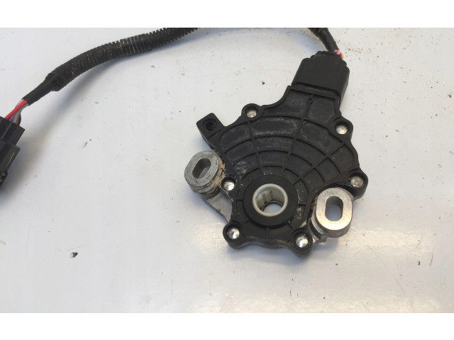 Блок управления коробкой передач 427002B000   KIA Niro