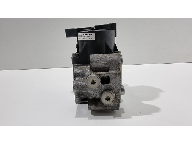 Čerpadlo oleje 31325625   Volvo V60 2.4  D5244T15