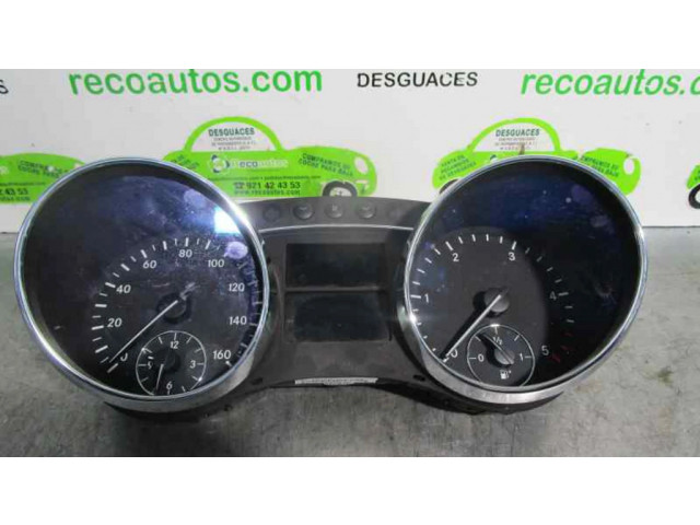 Přístrojová deska  Mercedes-Benz R W251 2005 A2514406511, A253280890  