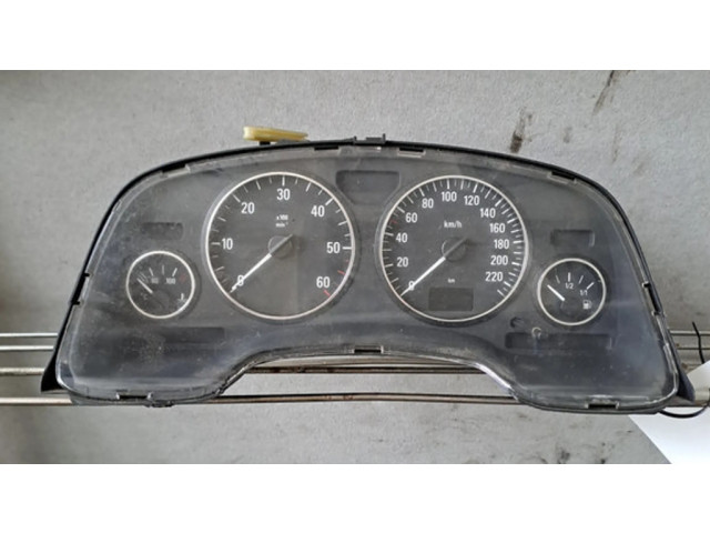 Панель приборов 24461768JU   Opel Zafira A       