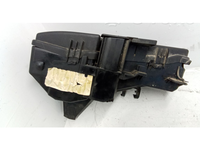   Pojistková skříňka 518785100, 8678449   Volvo XC90 2003