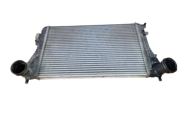 Интеркулер  3C0145805B   Volkswagen Tiguan 