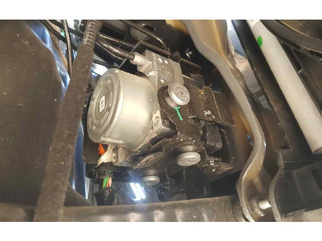 Jednotka ABS 9858993780, 10022028584   Peugeot 2008 I 2019