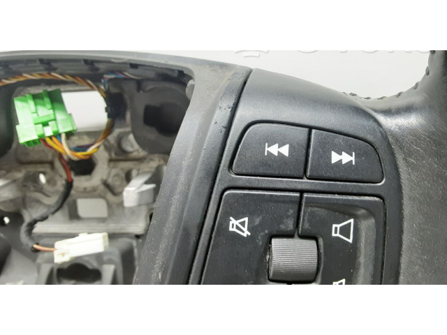 Volant Volvo V60 2011 P31250592  