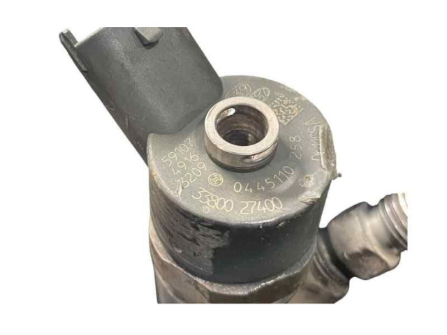 Vstřikovač 3380027400, BOSCH   KIA Carens II    D4EA 