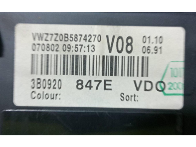 Přístrojová deska  Volkswagen PASSAT 2002 3B0920847E  
