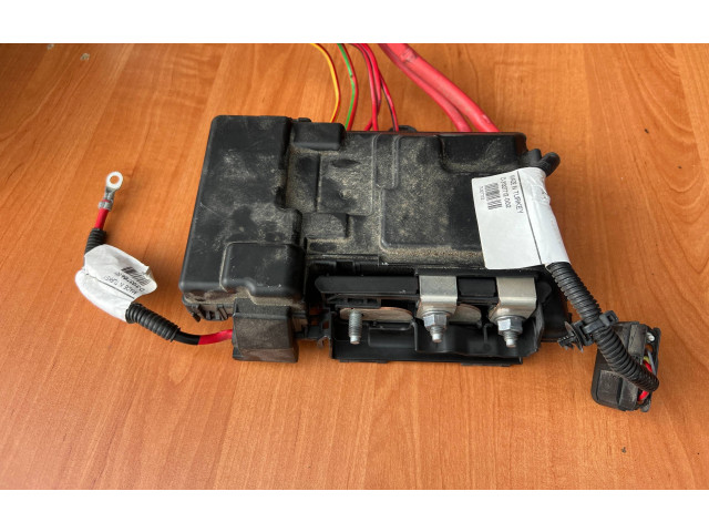   Pojistková skříňka 30659092, 31337182   Volvo V60 2012