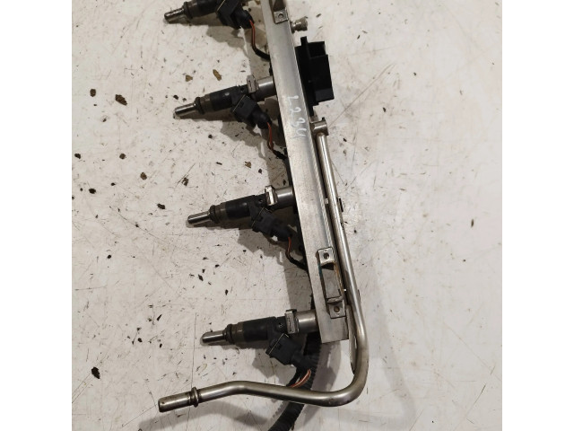 Vstřikovací lišta 7530420   BMW 1 E81 E87  pro benzínový motor 1.6 N45b16a 